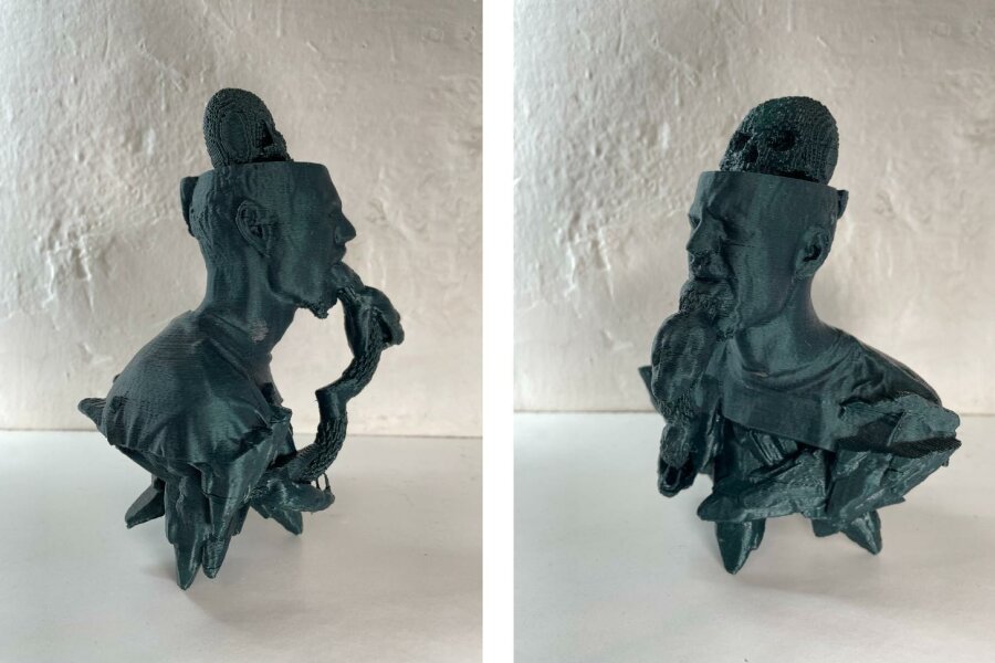 Klaudia Korbelič, Uroboros, vyvolávací cena 10 000,-